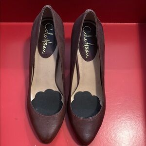 Cole Haan Brown Heels Elegant Design